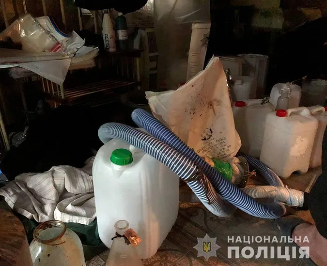 На Горохівщині злочинці заробляли мільйони на прекурсорах (фото, відео)