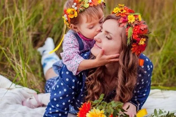 Vox populi. День матері у Луцьку: як святкують і що дарують (фото)