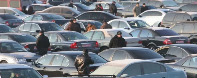 Волинські і литовські митники викрили махінації з автомобілями 