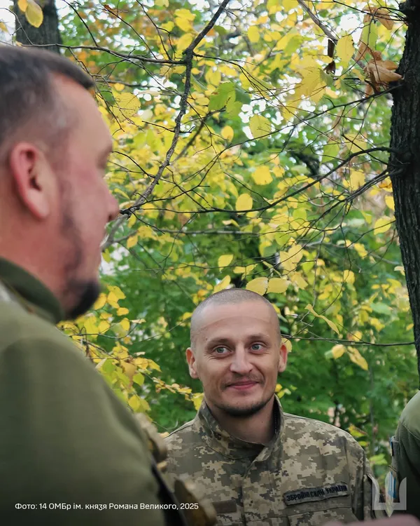 «Бути поруч»: історія волинського капелана, який став побратимом для воїнів на Сході (фото)