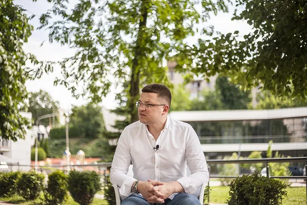 Тарас ШКІТЕР: «До провалів Зеленського прикуто більше уваги, ніж до досягнень» (відео)