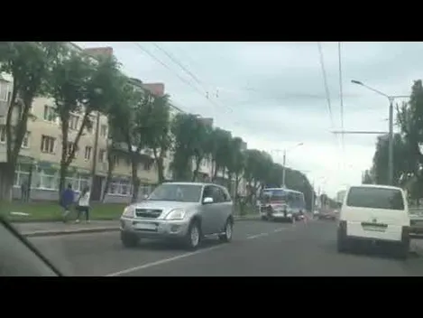 На проспекті Волі в Луцьку – лобова ДТП (відео)