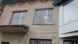 Із решітками на вікнах і без зв'язку зі світом: у рожищенському притулку – порушення