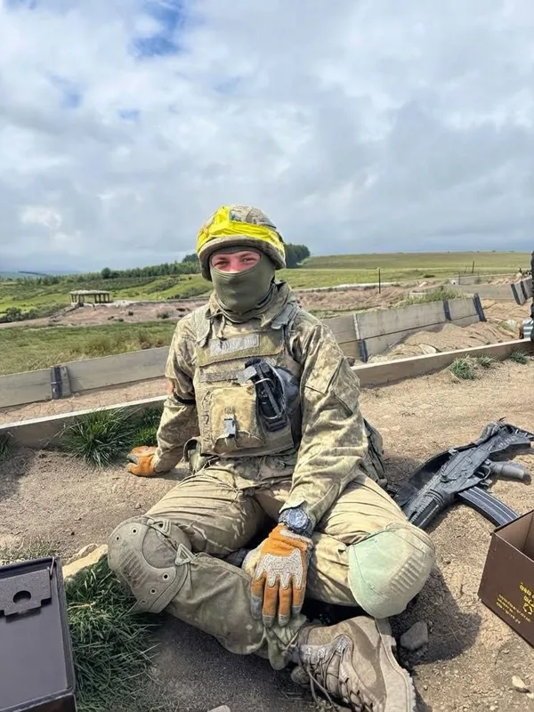 «Вискочили гасити поле під загрозою FPV»: історія прикордонника «Фіна» з Луцька (фото)