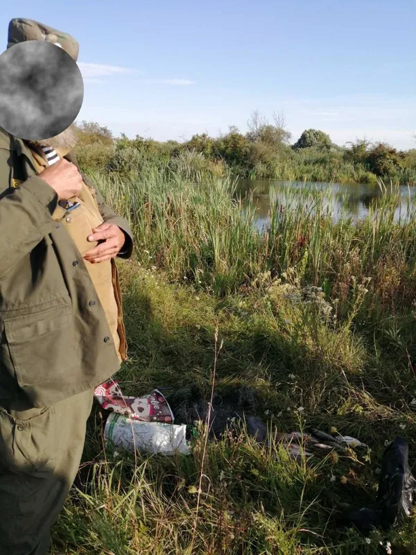 Щука, товстолоби, окунь, краснопірки: на Волині зловили браконьєра з сітками (фото)