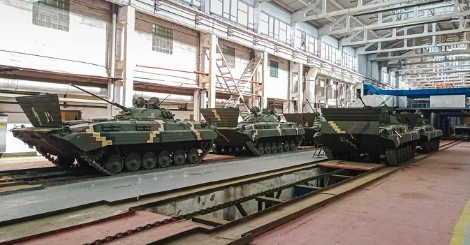 Болгарія ремонтуватиме українську військову техніку, але зброю не надасть