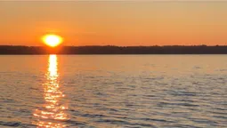 Показали, який вигляд взимку має Світле море на Волині (фото)
