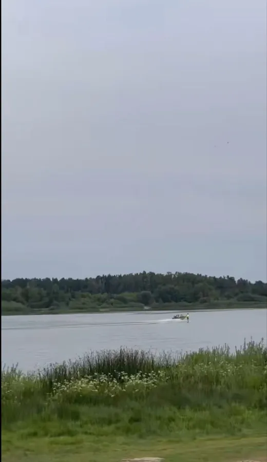 У серці волинського Полісся заховалося мальовниче озеро (відео)