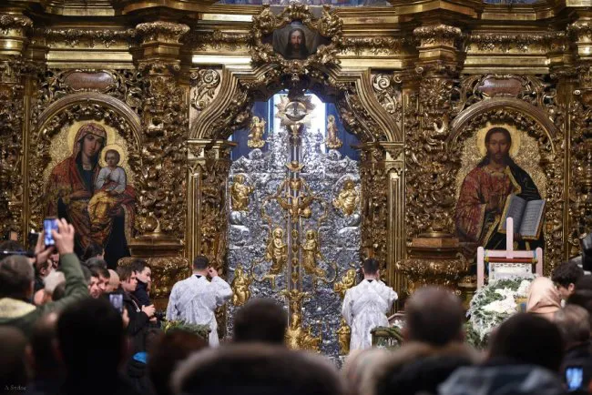 Волинський священик показав як відбувалося богослужіння у Софії Київській (фото)