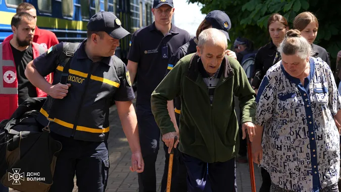 На Волинь приїхав евакуаційний поїзд з Донеччини (фото)