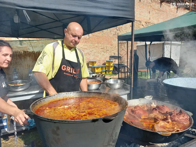 У Луцьку стартував фестиваль вуличної їжі Lutsk Food Fest (фоторепортаж)
