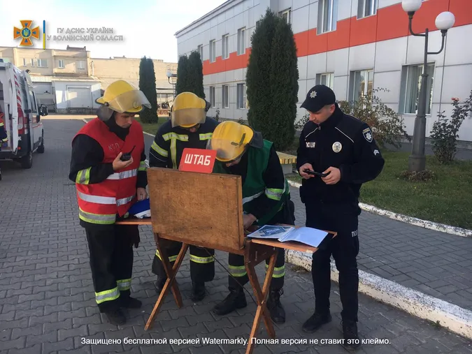 Зі складу м'ясокомбінату в Нововолинську евакуювали людей (фото)