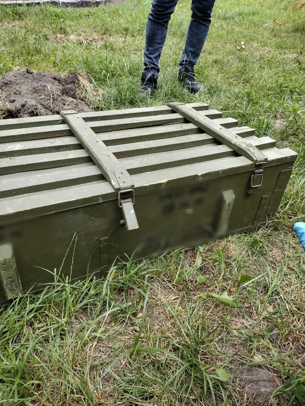 Автомати, набої та гранати: на Волині зловили торговців зброєю (фото, відео)