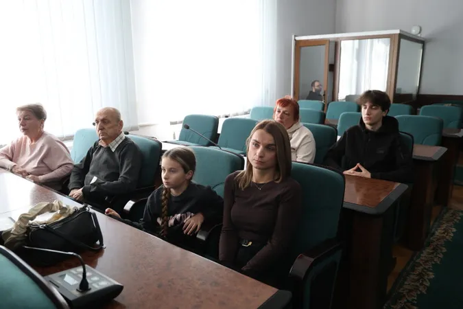 У Луцьку родинам загиблих захисників України вручили державні нагороди (фото)