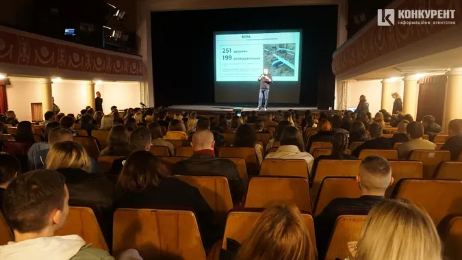 «У всієї країни кукуха ледве тримається»: 12 цитат Притули у Луцьку