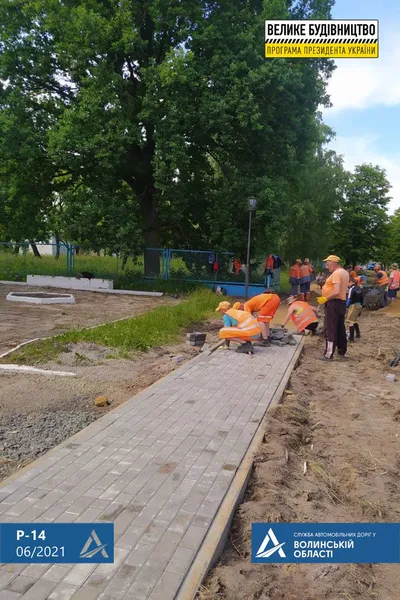 У Колках ремонтують 3-кілометровий відтинок дороги – рух обмежений (фото)