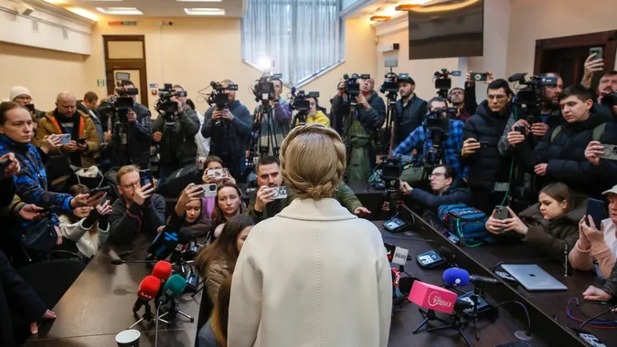 ВАКС дозволив арештувати частину майна Тимошенко