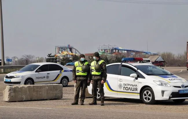 Місто на Волині закрило карантинні блокпости, бо неефективні