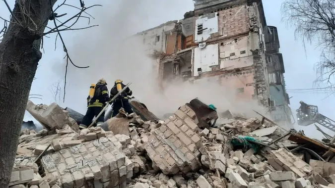 П’ятеро загиблих, не менше 40 постраждалих – наслідки ранкової атаки РФ