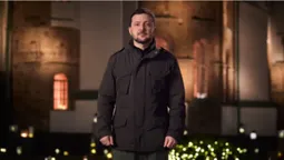 Володимир Зеленський привітав українців з Різдвом: що сказав президент (відео)