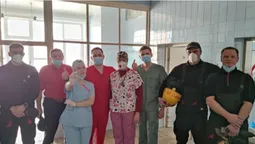 У Києві чоловік насунув на статевий член гайку: її знімали медики та рятувальники (фото)