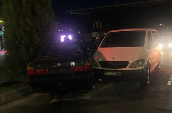 У Луцьку біля «Там-Таму» сталась ДТП за участю трьох авто (фото, відео)