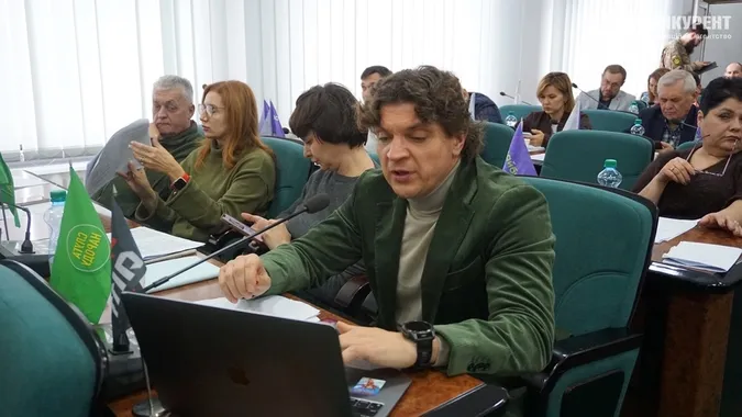 Бондарук ультимативно вказував «Слугам народу» Луцькради, як голосувати, – Воскресенський