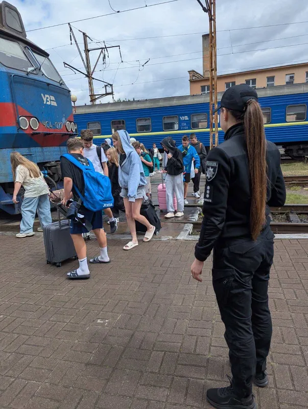 Відпочити – на Волинь: у Ковелі зустріли дітей з прифронтової Миколаївщини