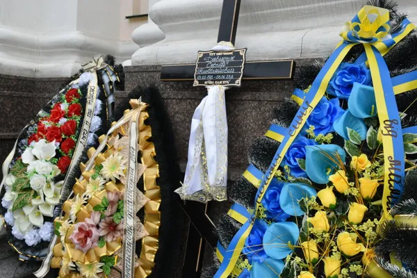 У Луцьку провели в останню дорогу захисника Сергія Давидчука (фото)
