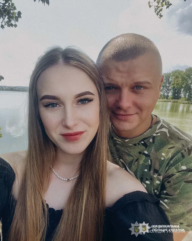 Чекає первістка, але вирушає на Схід: поліцейський-доброволець з Волині став вибухотехніком на фронті (фото, відео)