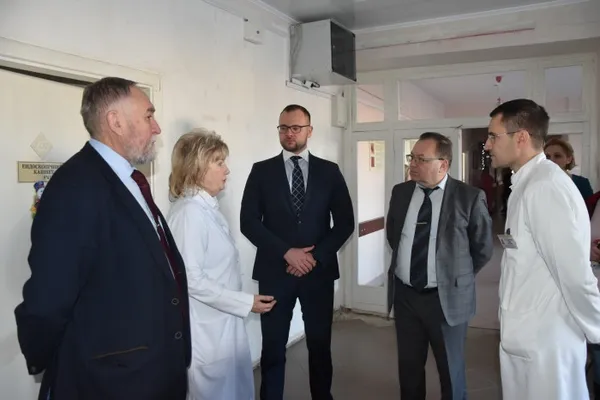 У Луцькій міській клінічній лікарні відремонтували відділення хірургії (фото)