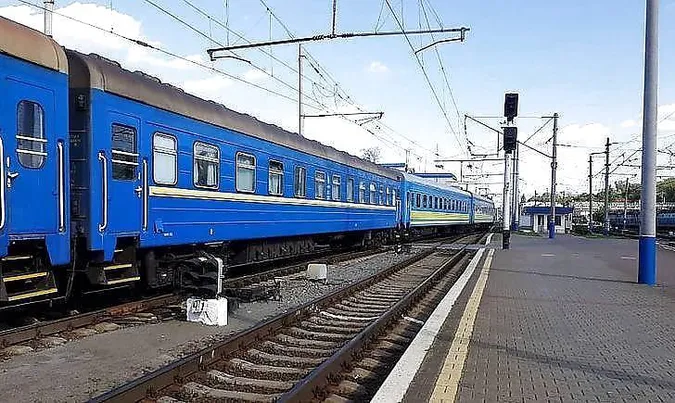 Послаблення карантину: які на Волині курсуватимуть приміські поїзди (графік руху)
