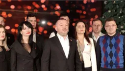Андрій Покровський разом із командою привітав лучан з Новим роком та Різдвом