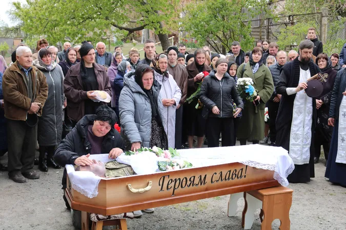На Волині попрощалися з Героєм Іваном Василюком (фото)