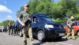 На Волині всім селом попрощалися із захисником Адамом Савчуком