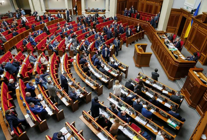 Рада відмовилася розглядати закони Зеленського про вибори