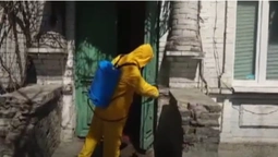 Як у Луцьку дезінфікують під'їзди (відео)
