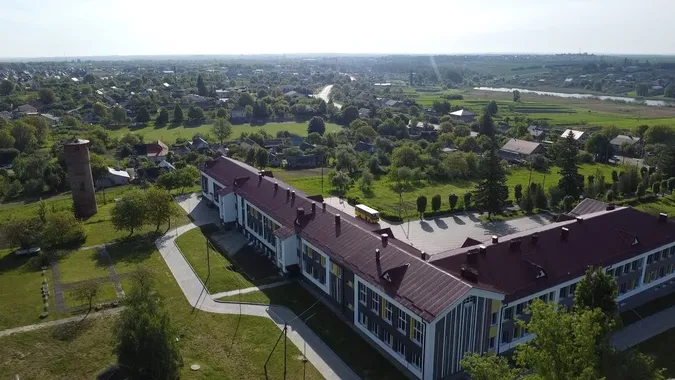 Добудову школи у Заборолі останніми роками взагалі не планували: що буде з грандіозним будівництвом