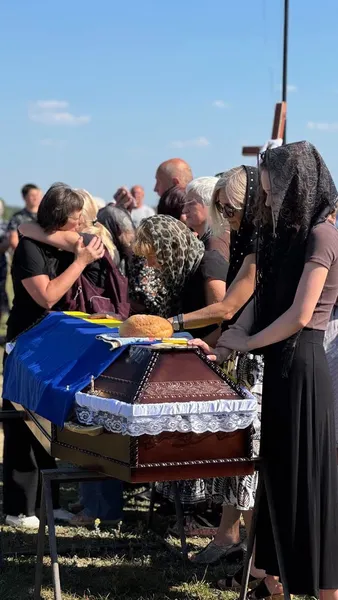 На Волині в останню дорогу провели Героїв Юрія Джуля та Василя Шилюка (фото)