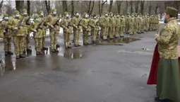 У Луцьку прикордонники-новобранці склали військову присягу (фото)