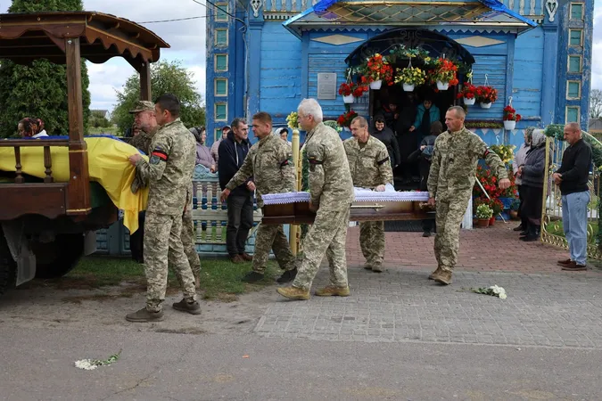 На Волині громада попрощалася із 30-річним Героєм Романом Пилипчуком (фото)