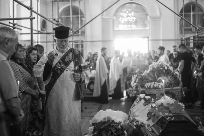 У Луцькій громаді в останню дорогу провели трьох Героїв (фото)
