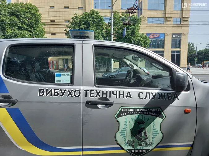 У центрі Луцька – сапери, медики й пожежники: що сталося (фото)