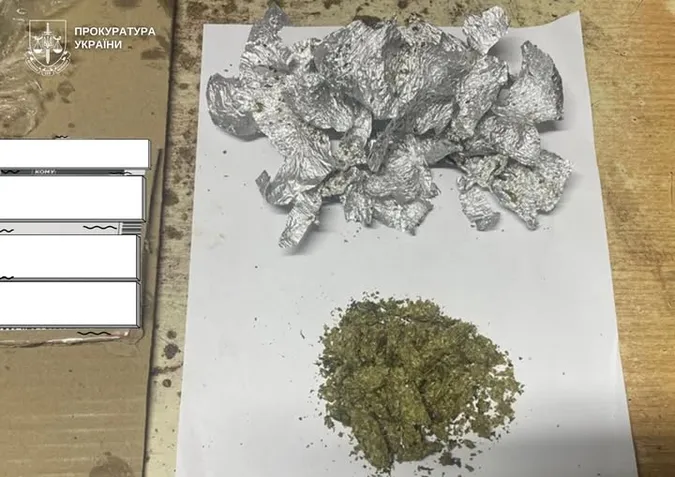 Збував «травичку» у виправній колонії: молодика з Луцька взяли під варту