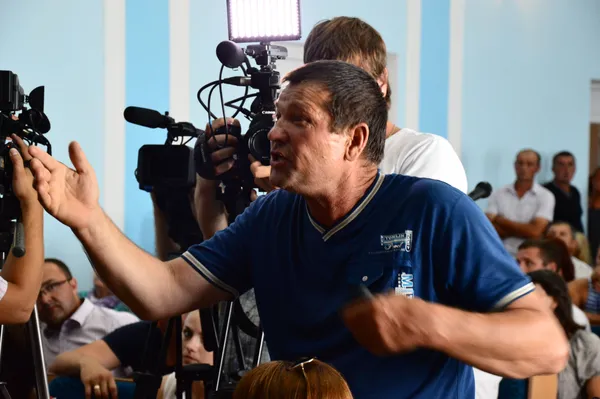...Спокою у ветлівчан вистачило ненадовго