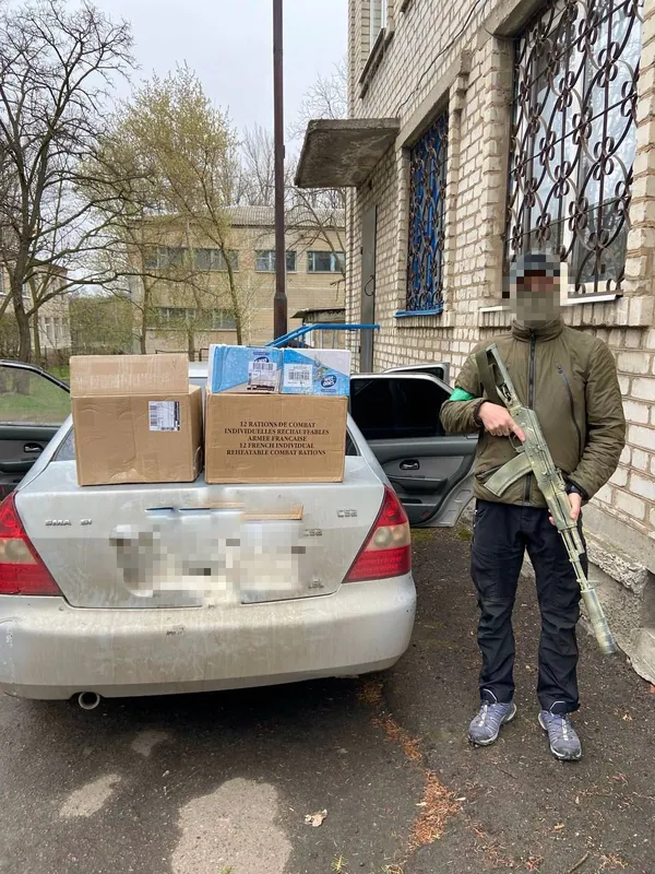 Сльози, піар та «розгрузки»: розповідь луцьких волонтерів (фото)
