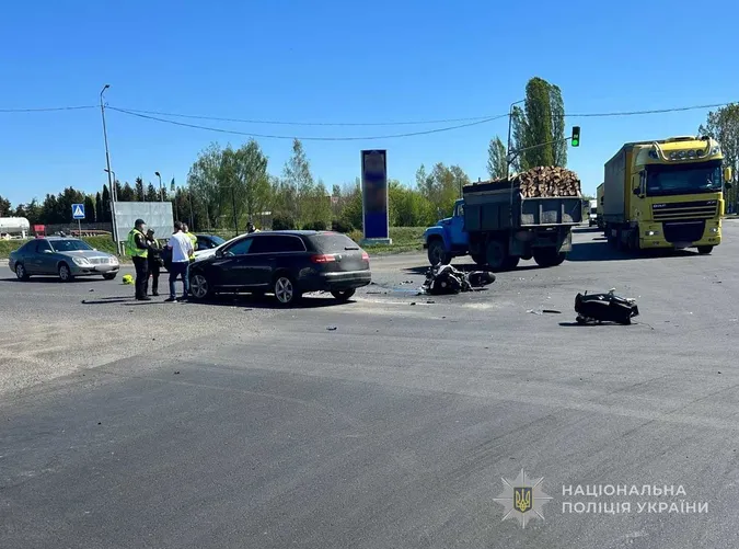 Зіткнення на перехресті: у Ковелі загинув 18-річний мотоцикліст (фото)