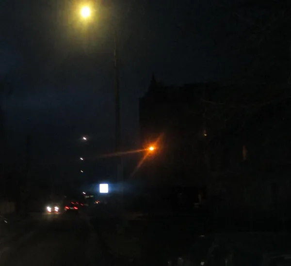 На луцьких вулицях встановили енергозберігаюче освітлення (фото)