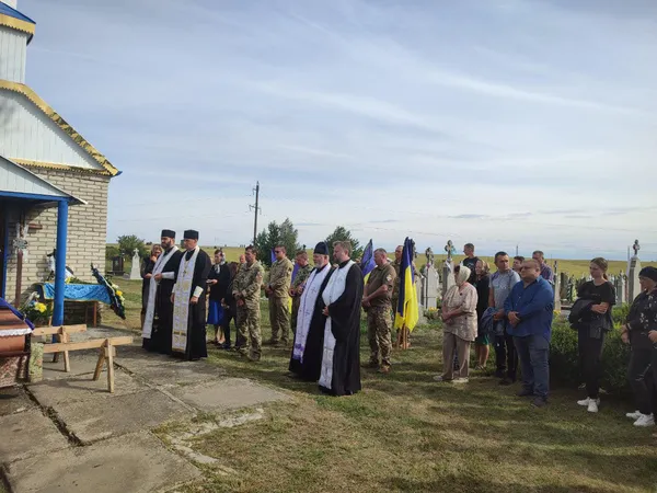 У Нововолинській громаді попрощалися із двома Героями (фото)
