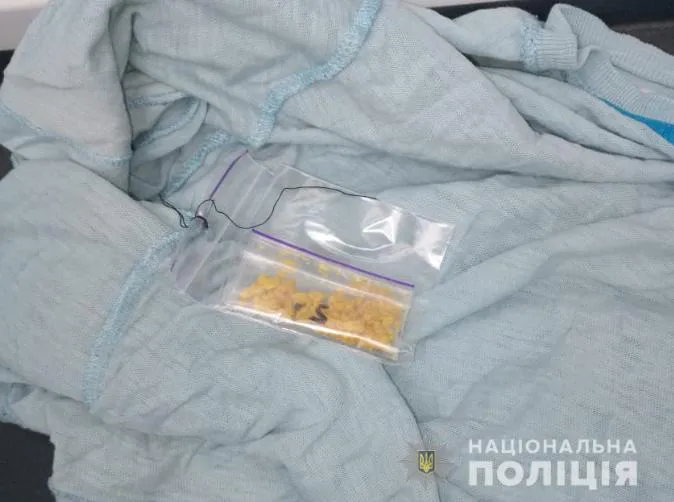 У Володимирі затримали чоловіка з небезпечним психостимулятором (фото)
